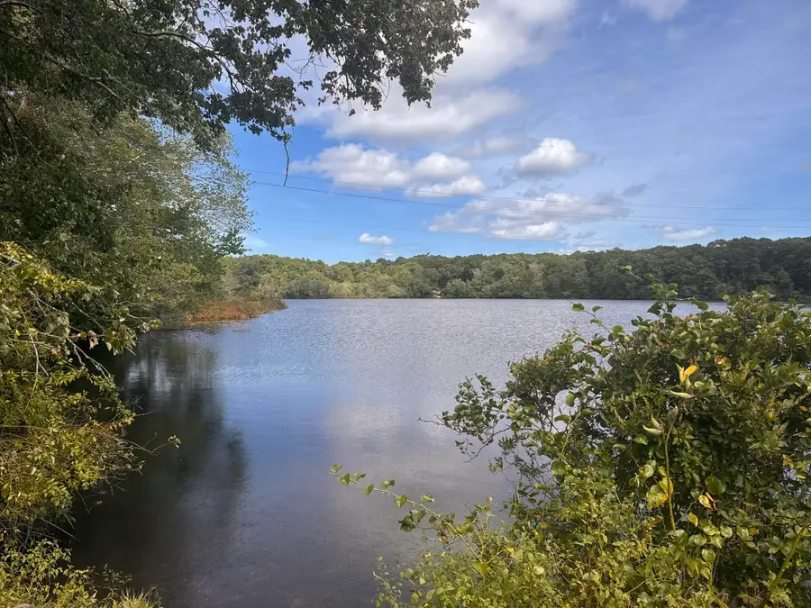 19 Louise Lane, East Falmouth, MA 02536 - #2
