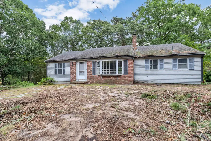 844 W Yarmouth Road, Yarmouth Port, MA 02675 - #2
