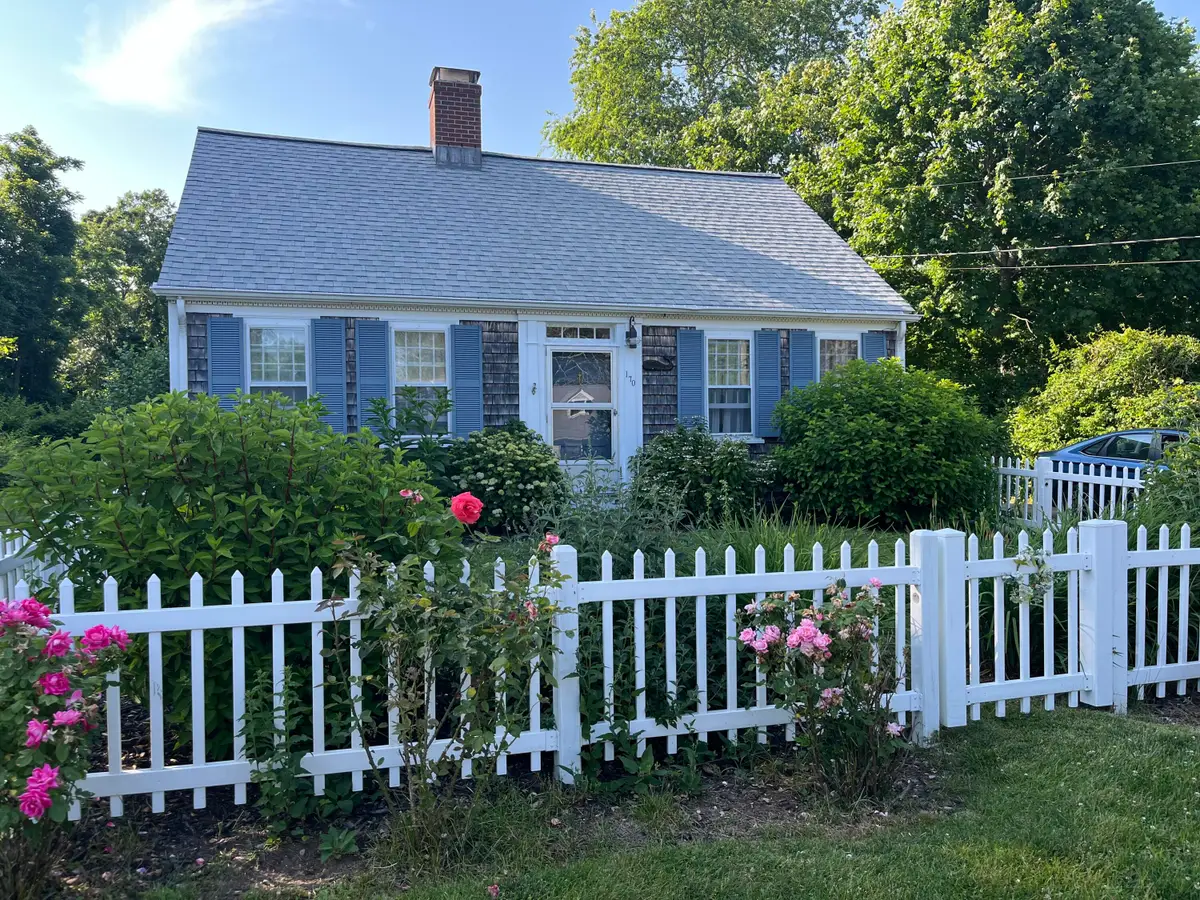 170 Lakeview Avenue, Falmouth, MA 02540 - #1
