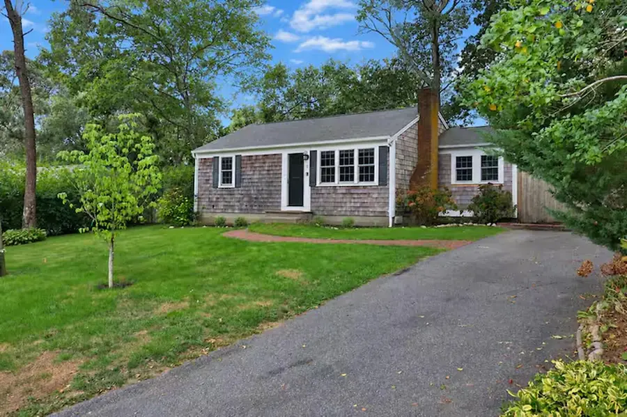 21 Ashkins Drive, Dennis, MA 02638 - #2