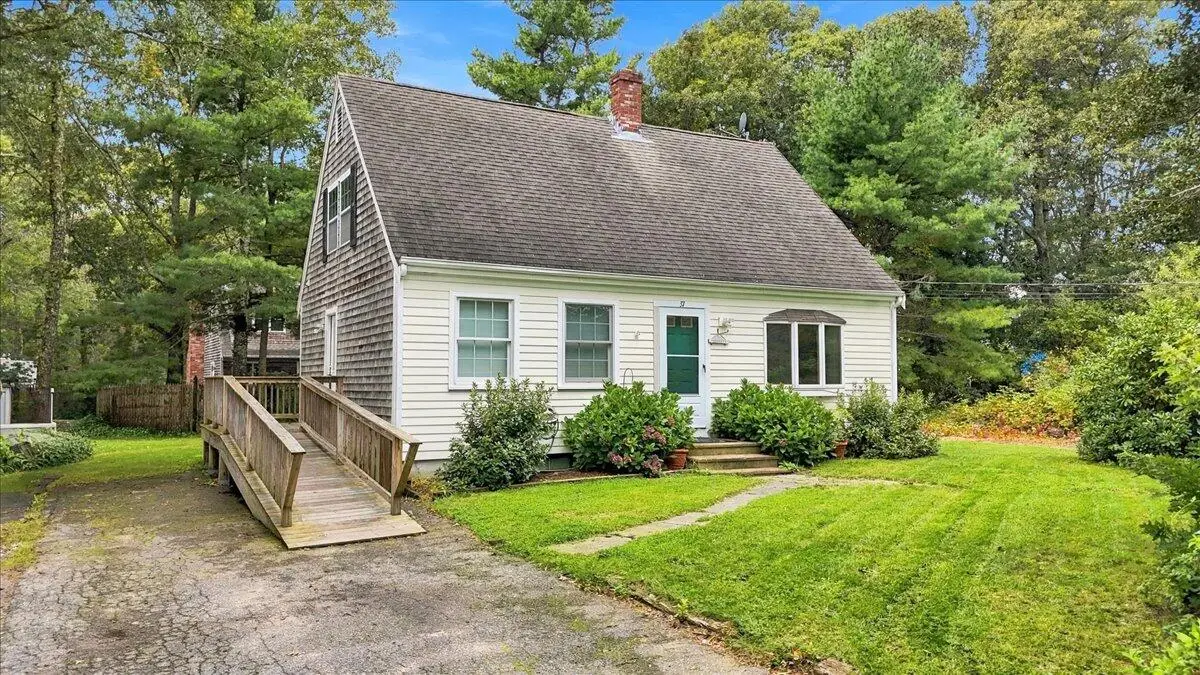 37 Gooseberry Lane, Marstons Mills, MA 02648 - #1