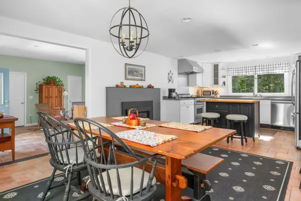 70 Acre Hill Road, Barnstable, MA 02630