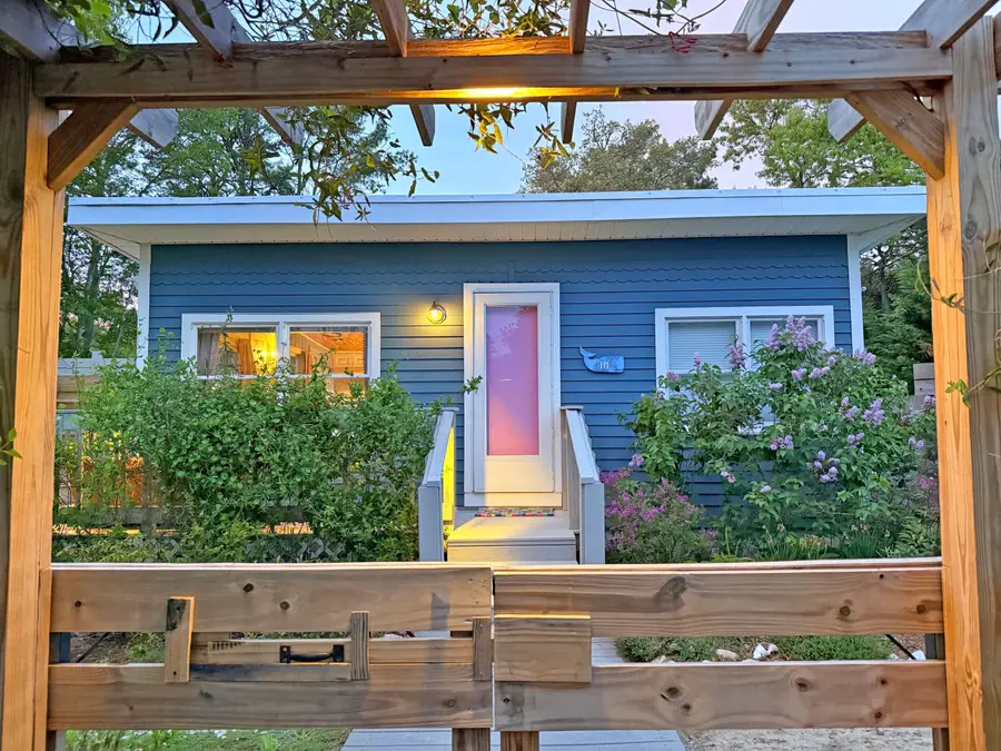 10 Atwater Drive, East Falmouth, MA 02536 - #2