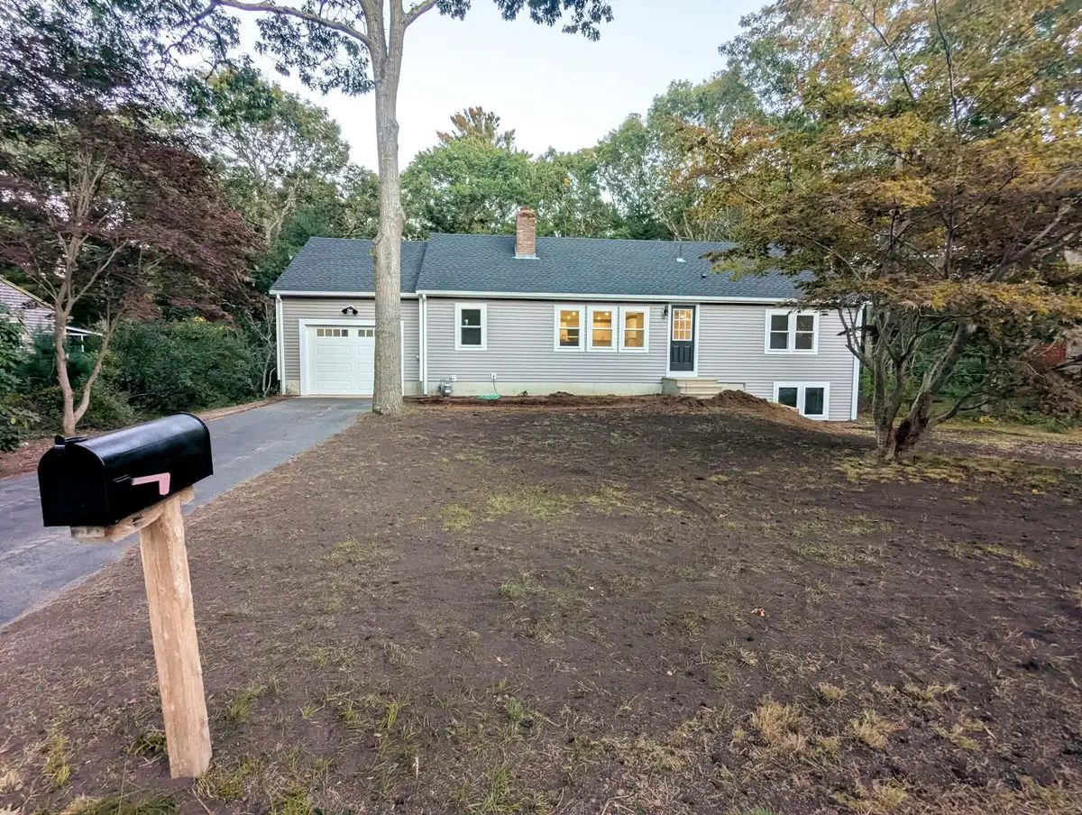 562 Mariner Circle, Cotuit, MA 02635 - #1