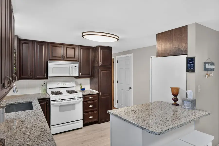 20 Frances Helen Road, Yarmouth Port, MA 02675 - #2