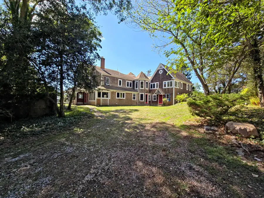 10 Squeteague Harbor Road, Cataumet, MA 02534 - #2