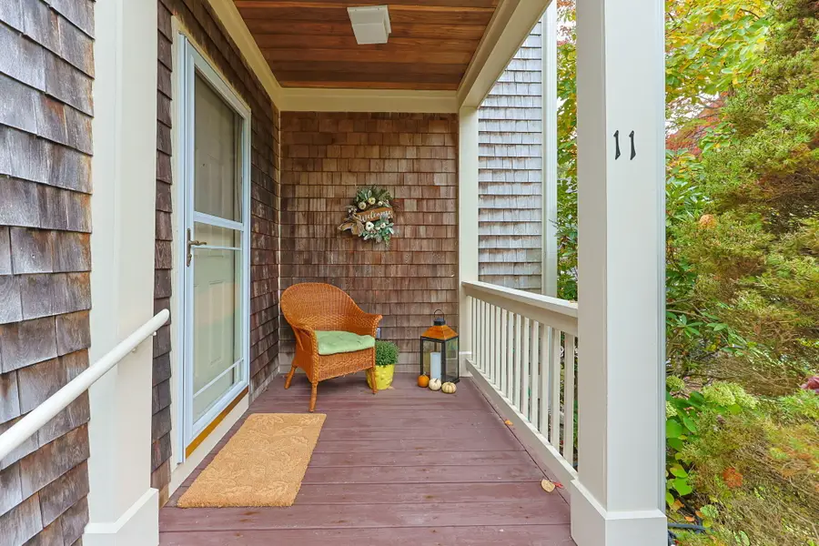 11 Gold Leaf Lane, Mashpee, MA 02649 - #3