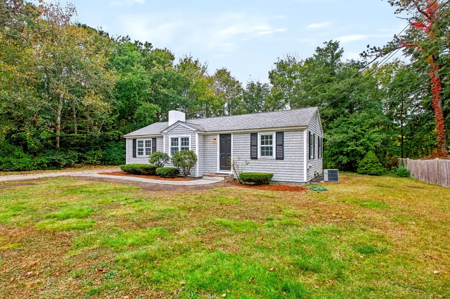 16 Lakeside Drive, Marstons Mills, MA 02648 - #2