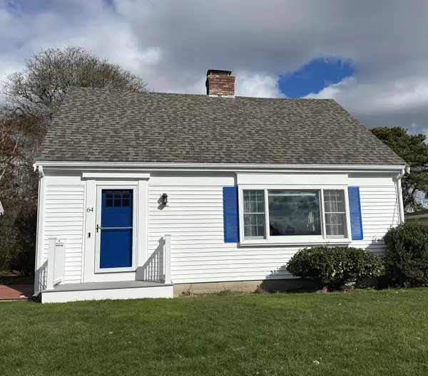 64 Park Avenue, West Yarmouth, MA 02673
