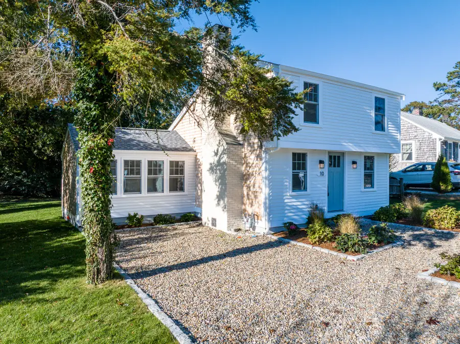 10 North Road, West Dennis, MA 02670 - #2