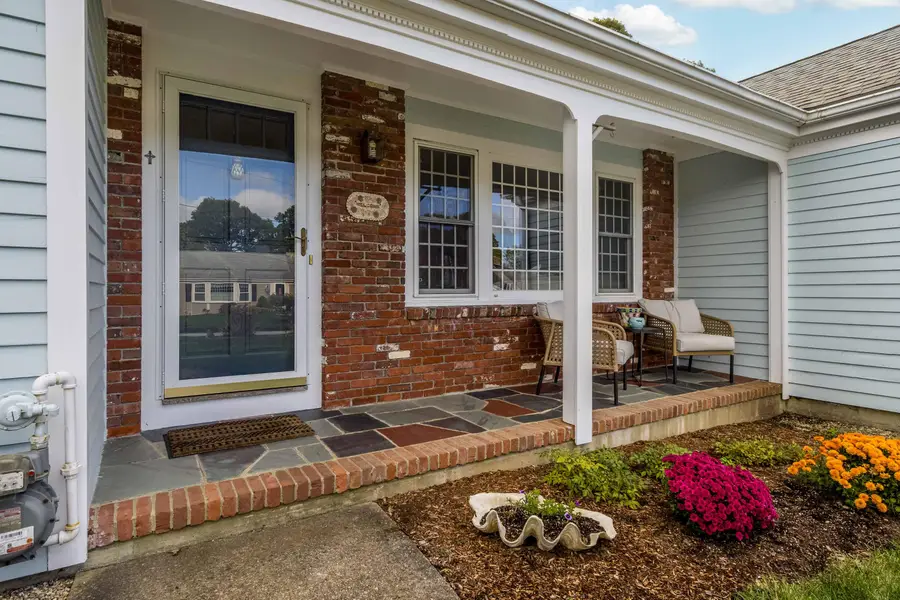 25 Brae Burn Lane, South Yarmouth, MA 02664 - #2
