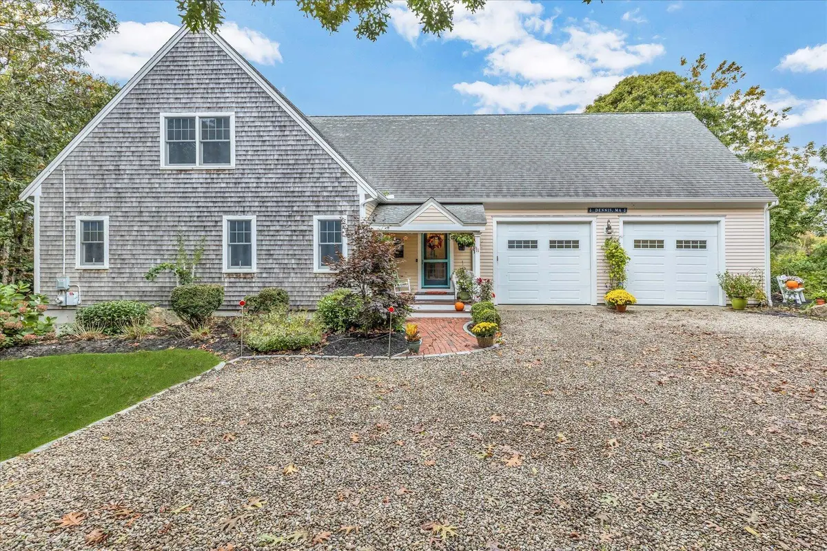 11 Richard Lane, West Dennis, MA 02670 - #1
