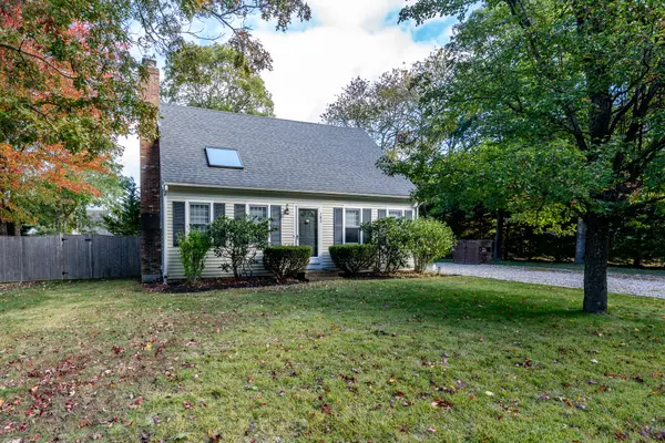 102 White Rock Road, Yarmouth Port, MA 02675