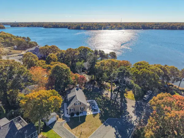 18 Ebb Road, Yarmouth Port, MA 02675