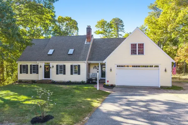 9 Hummock Lane, Yarmouth Port, MA 02675