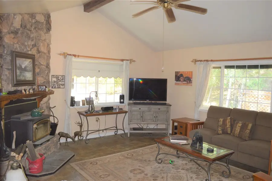 6337 Cerro Sierra, Greeley Hill, CA 95311 - #2