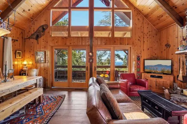 54011 Northridge Drive, Idyllwild, CA 92549