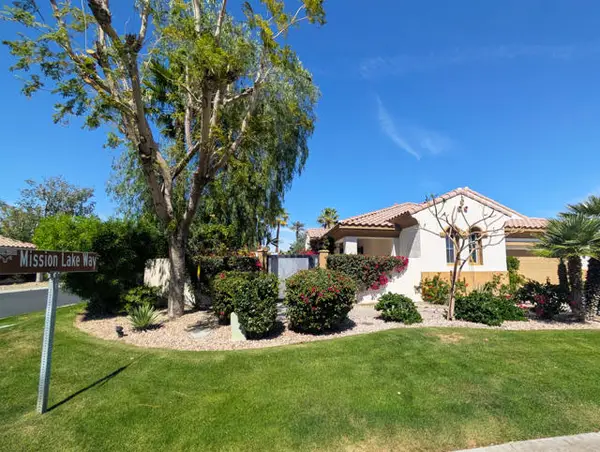102 Mission Lake Way, Rancho Mirage, CA 92270