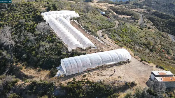 12700 Pine Flat Rd, HEALDSBURG, CA 95448