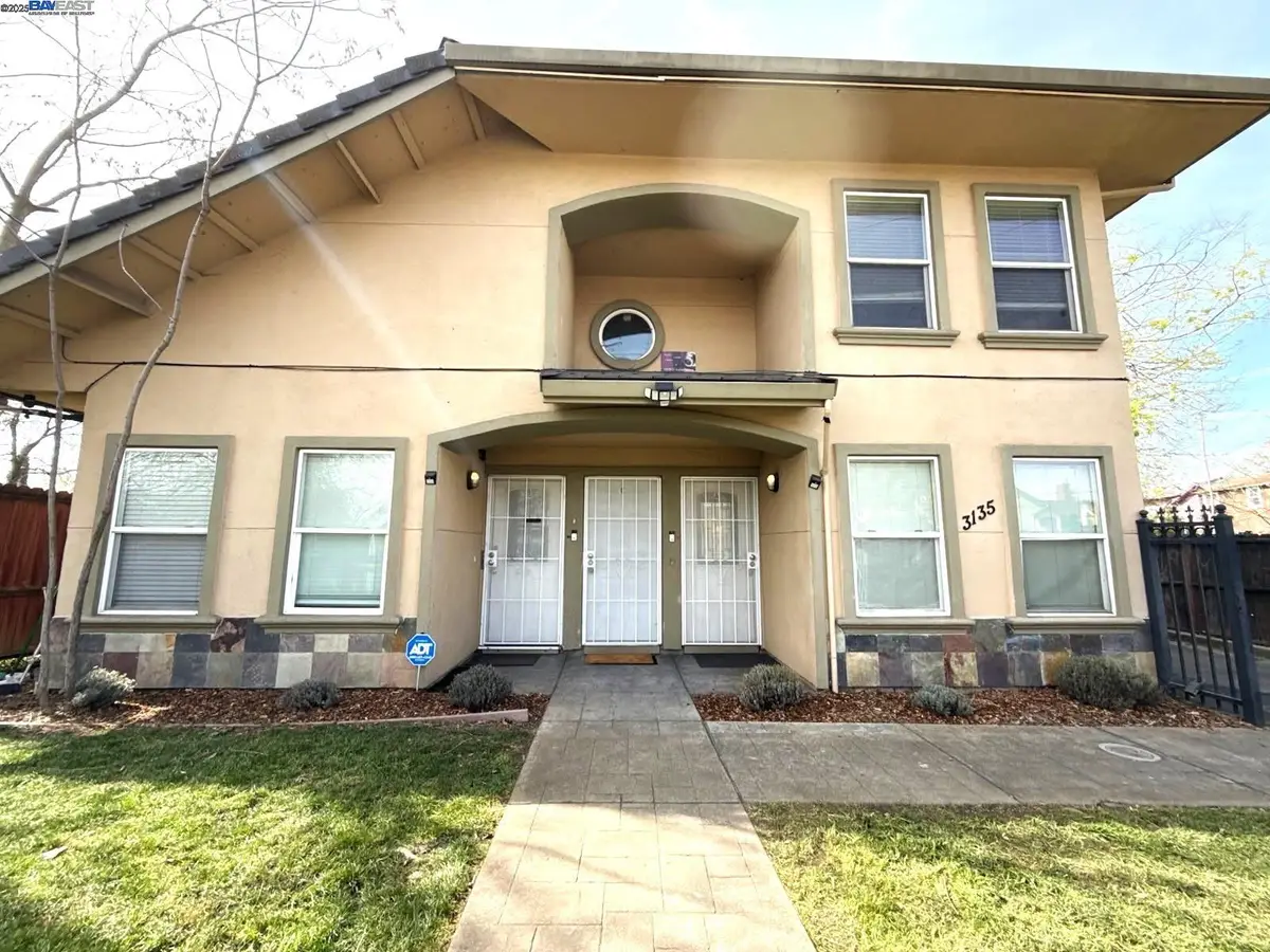 3135 Academy Way, Sacramento, CA 95815 - #1