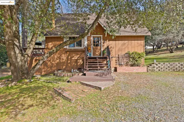 13161 Jackson Mill St., GROVELAND, CA 95321