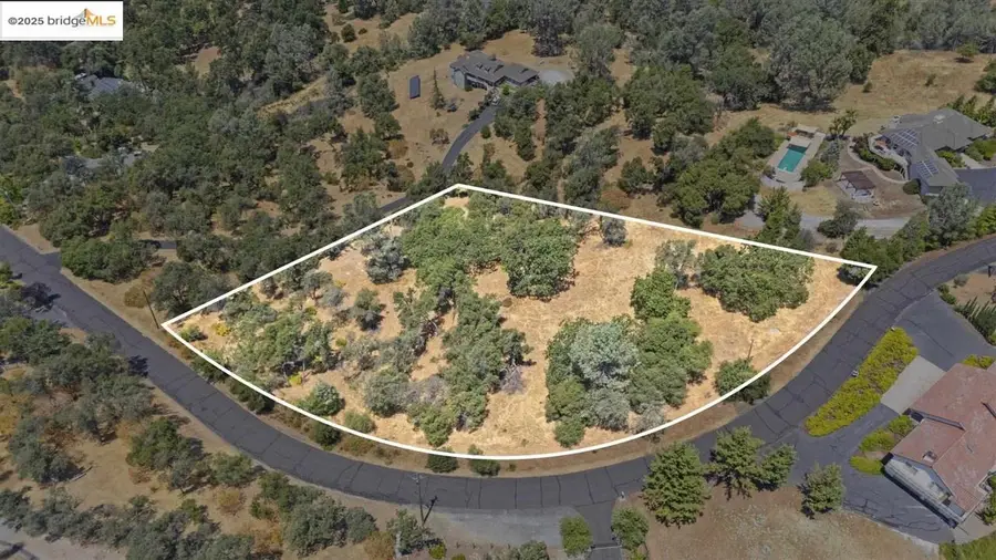 16400 Crestridge Ave, Sonora, CA 95370 - Image #3