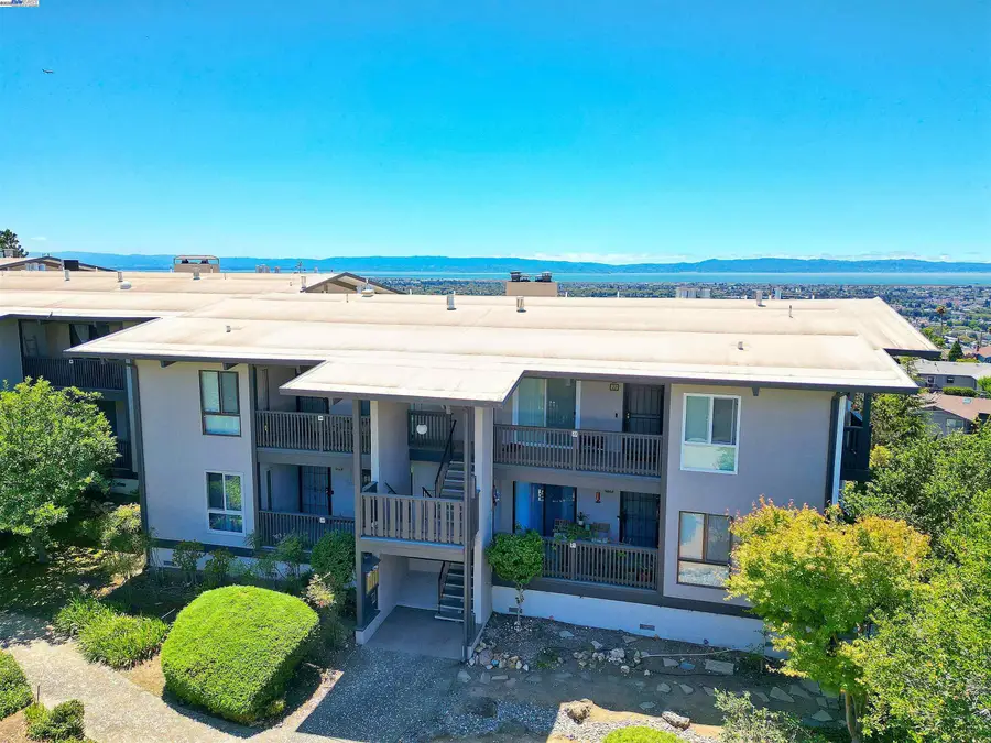 19100 Crest Ave  #23, Castro Valley, CA 94546 - #2