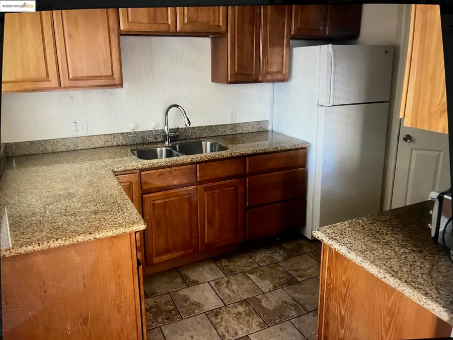 5936 Martin Luther King Jr Way, Oakland, CA 94609 - #2