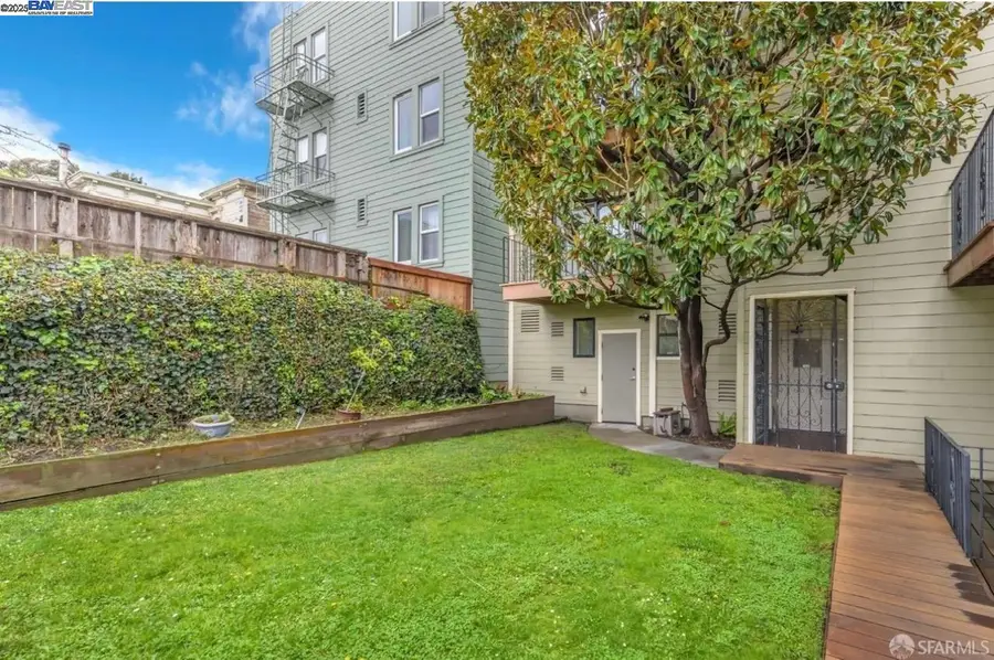 1365 scott street  #1, San Francisco, CA 94115 - Image #2