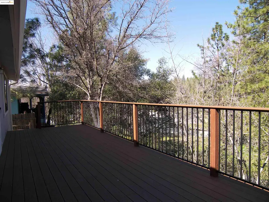 22690 Hidden Hollow Rd., Groveland, CA 95321 - #3