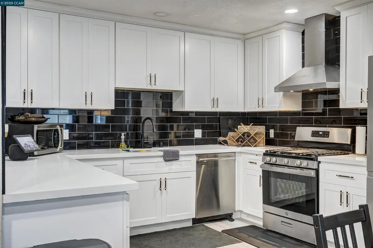 1324 104th Ave, Oakland, CA 94603 - #1