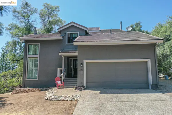 1203 Laurel LN, MURPHYS, CA 95247