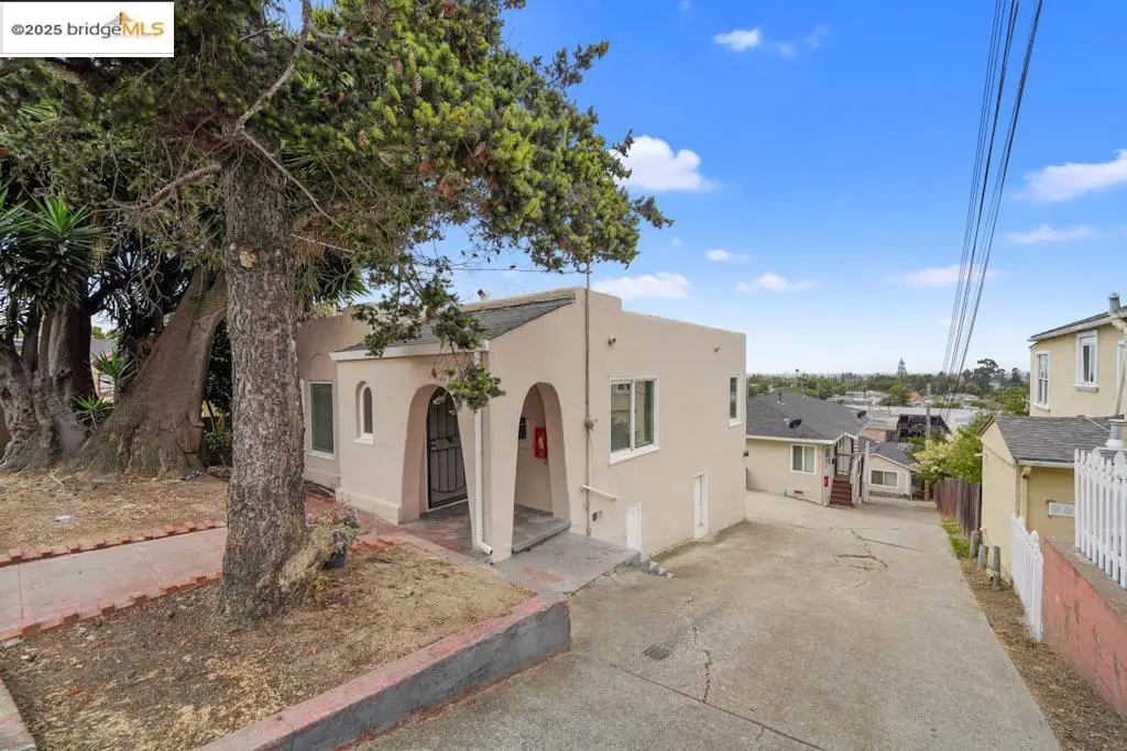 8117 Ney Ave, Oakland, CA 94605 - #1