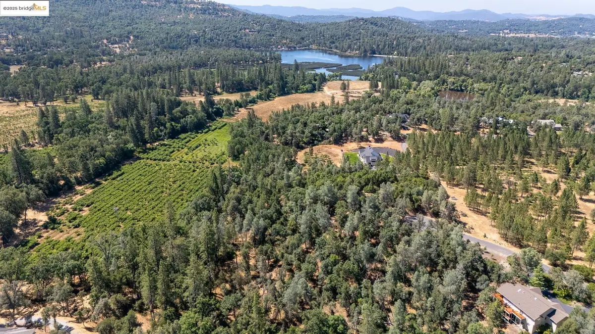 14464 Lorraine Lane, Sonora, CA 95370 - Image #1