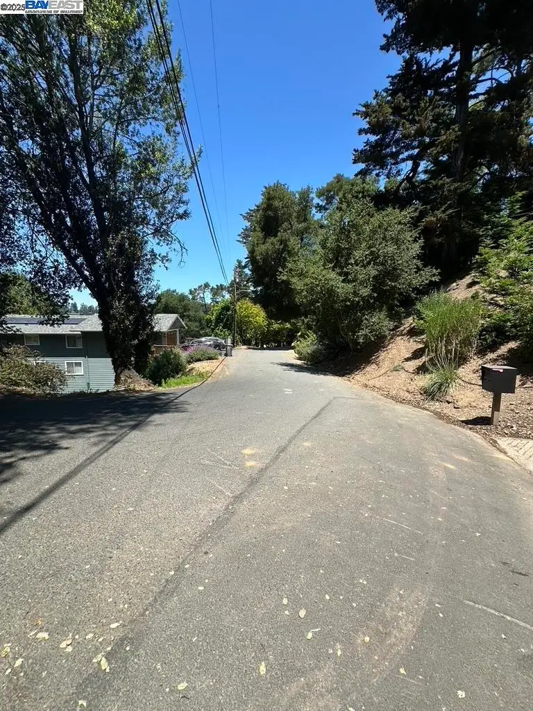 Chelton Drive, Oakland, CA 94603 - #3