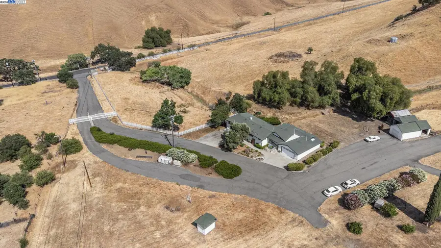 5799 Nortonville, Pittsburg, CA 94565 - #2