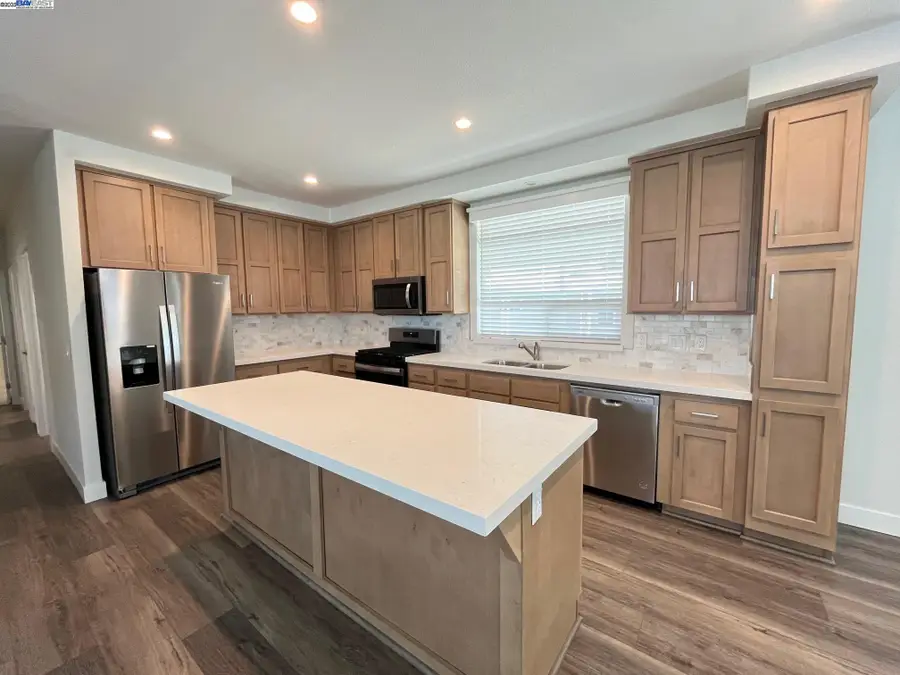 1587 Delemos Ave, Hayward, CA 94544 - #2