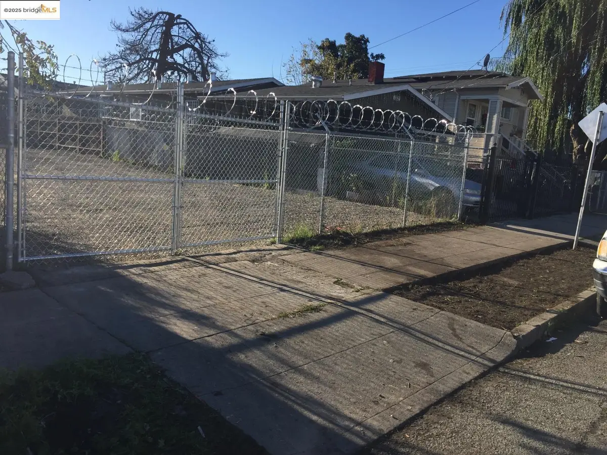 1316 83Rd Ave, Oakland, CA 94621 - #1