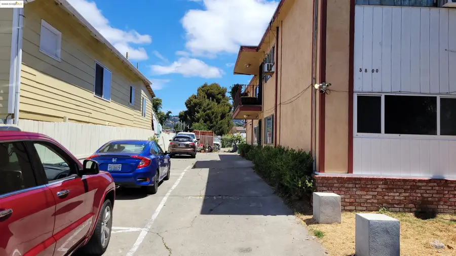 5800 17Th St, Oakland, CA 94621 - Image #2