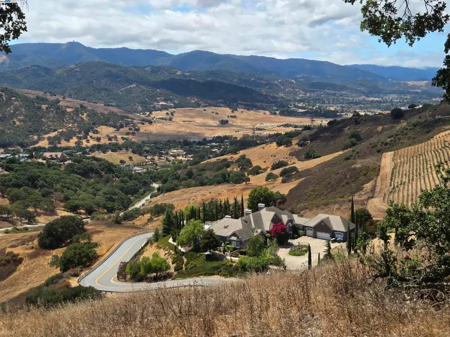 22610 Country View Drive, San Jose, CA 95120 - #2