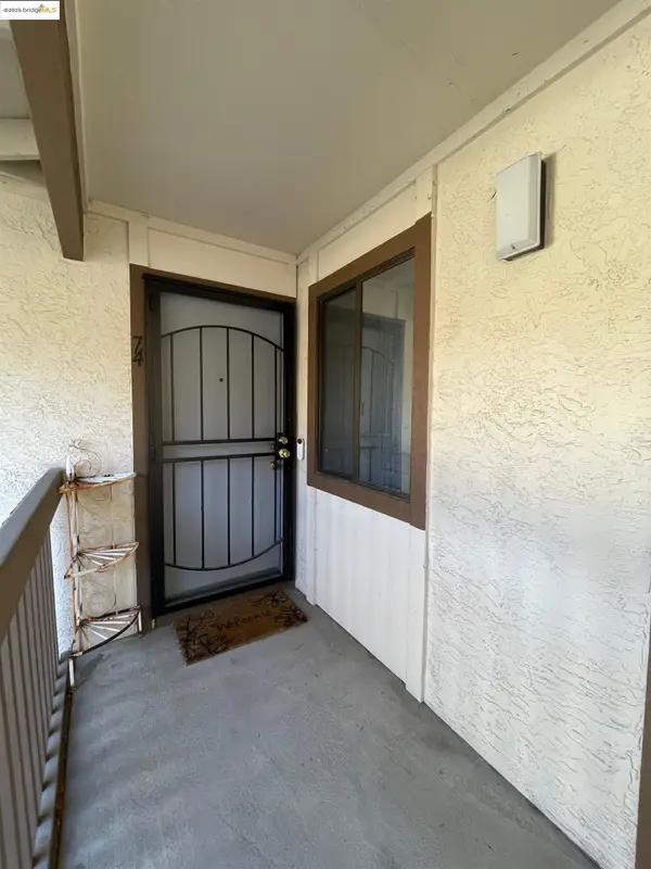 2416 Shadow Ln  #74, ANTIOCH, CA 94509