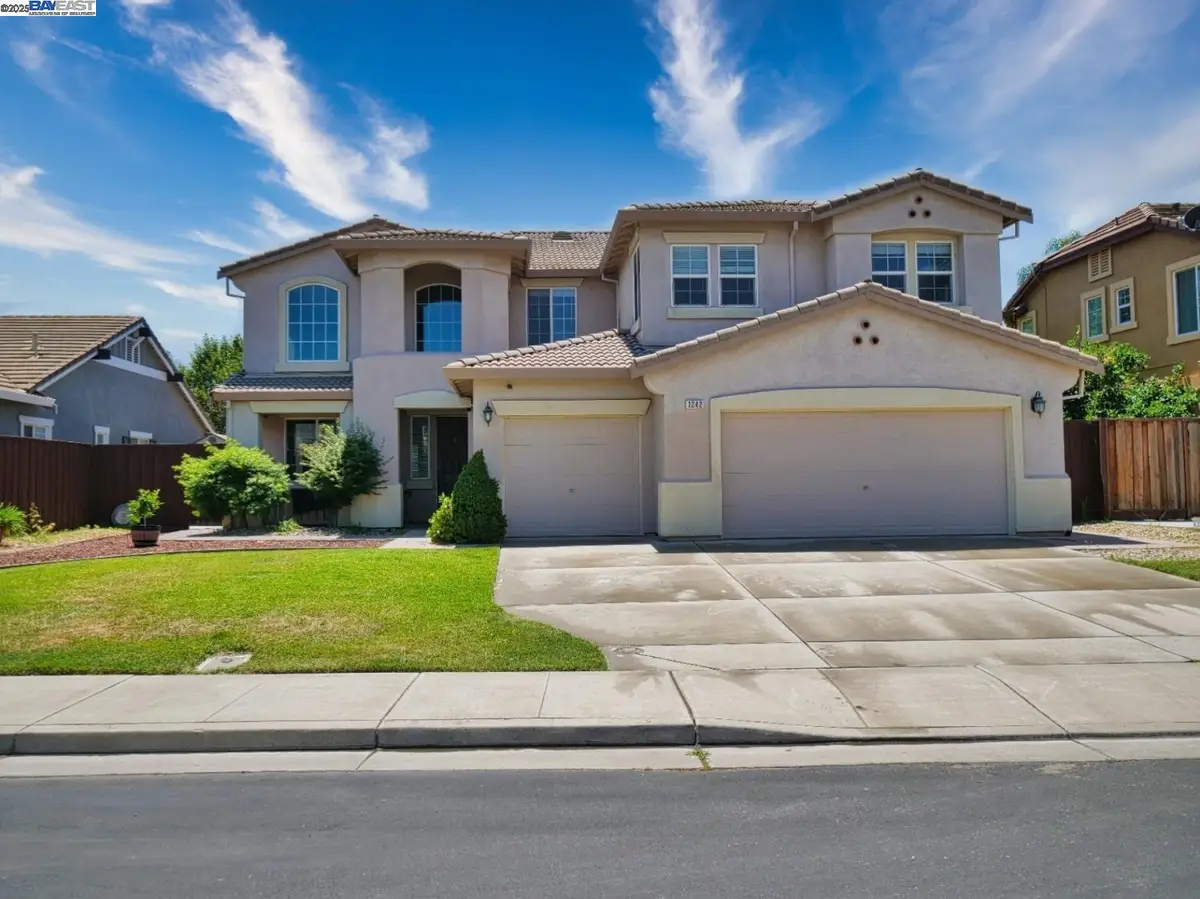 1242 Tulloch Dr, Tracy, CA 95304 - Image #1