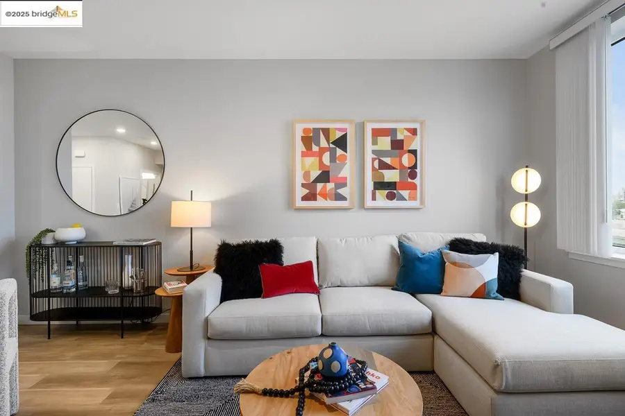 260 Brooklyn Basin Way  #540, Oakland, CA 94606 - Image #3