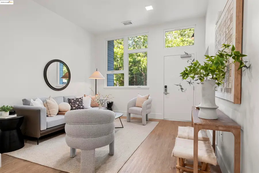 1545 32nd Street  #104, Oakland, CA 94608 - #2