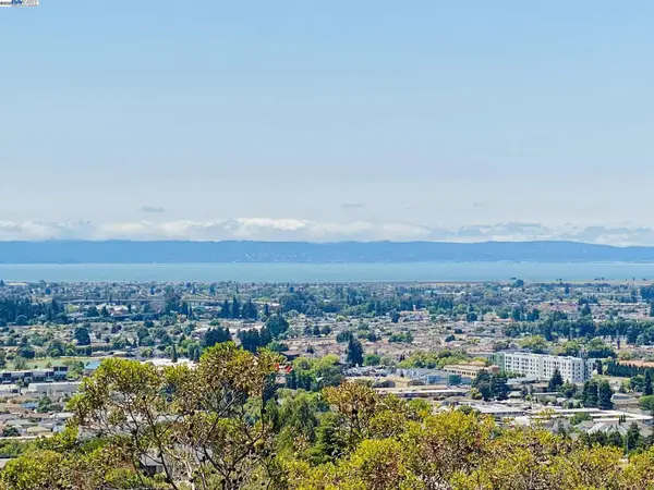 2505 Miramar Ave  #122, CASTRO VALLEY, CA 94546