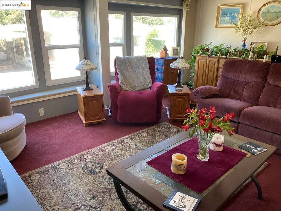 6781 Evergreen AVE, Sebastopol, CA 95472 - Image #2