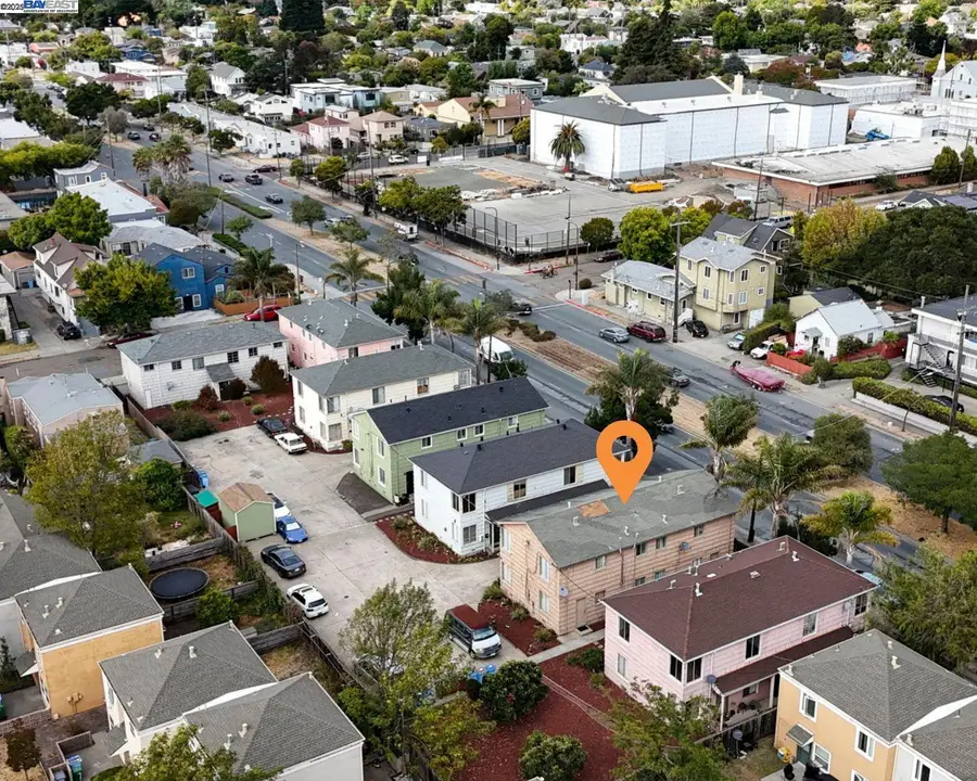 2782 Sacramento St, Berkeley, CA 94702 - #2