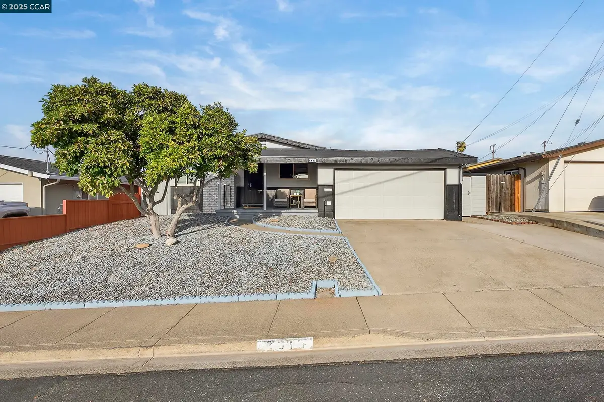 2615 Henry Ave, Pinole, CA 94564 - Image #1