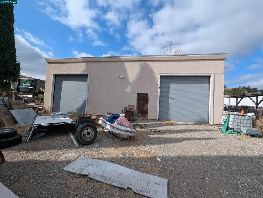 4970 Blum Rd, Martinez, CA 94553 - #3
