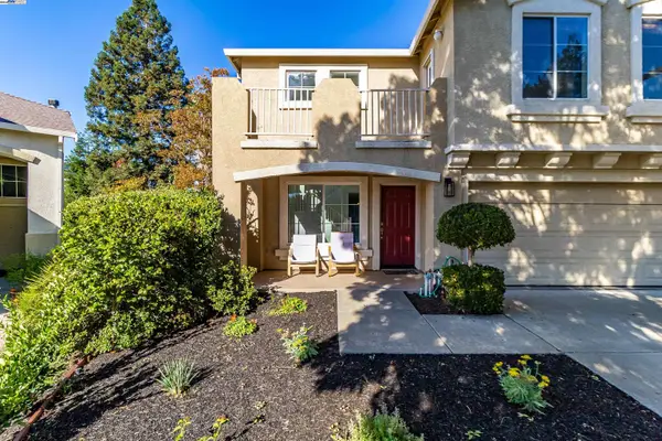 592 Ross Cir, MARTINEZ, CA 94553